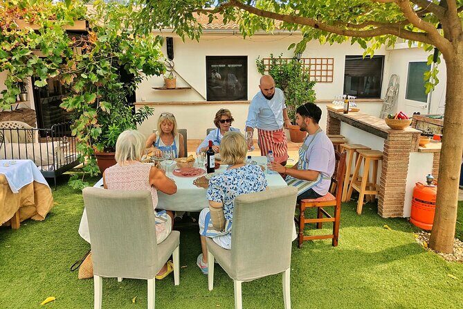 Private Paella Master Class at Olivos Farm - FAQ