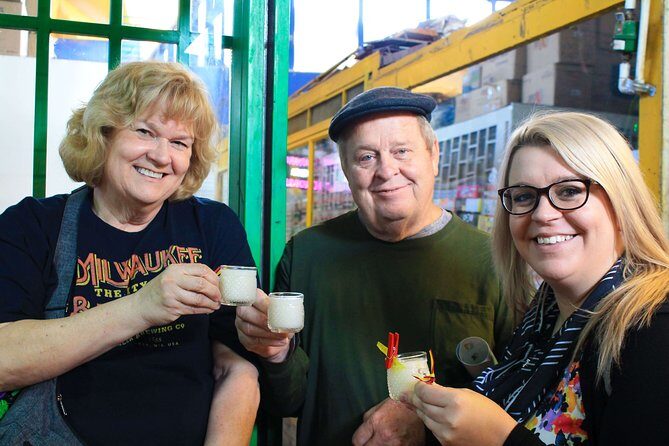 Private Paloquemao Market Tour: +20 Fruit & Treats Tasting  3h - Key Points