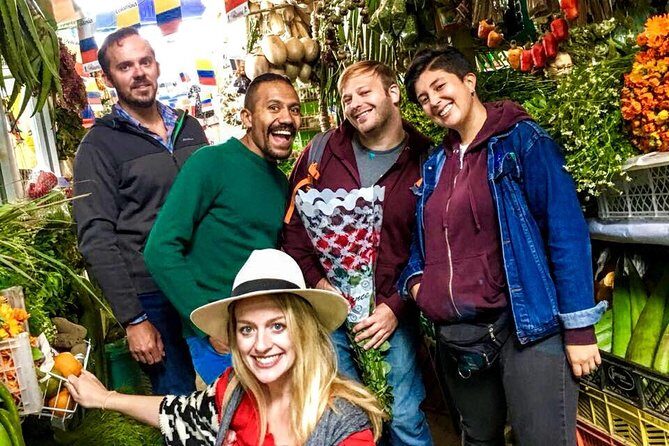 Private Paloquemao Market Tour: +20 Fruit & Treats Tasting  3h - Considerations and Practicalities