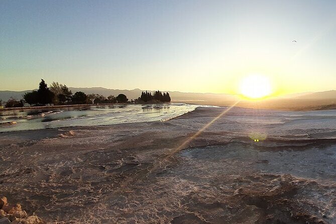 Private Pamukkale Day Tour from Istanbul by Plane - Embarking on the Journey: From Istanbul to Pamukkale