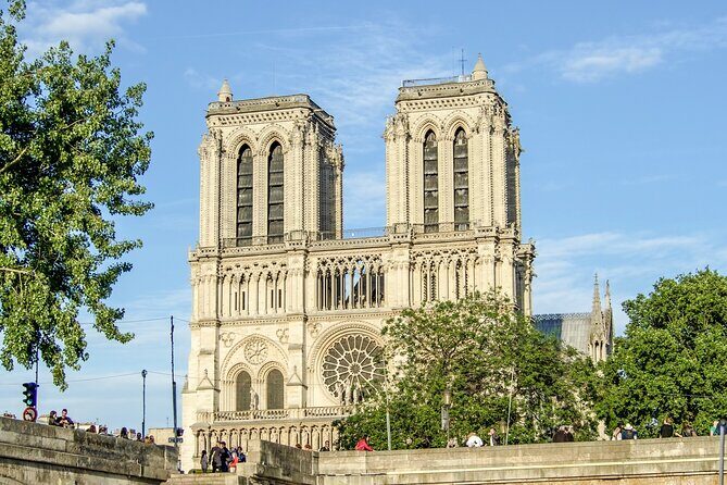 Private Paris City Tour and shopping in La Vallée Village - Final Thoughts
