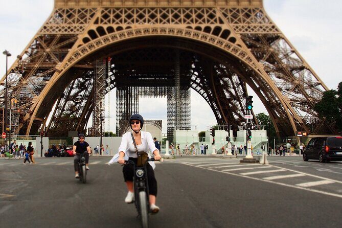 Private Paris electric bike ride with video - FAQs