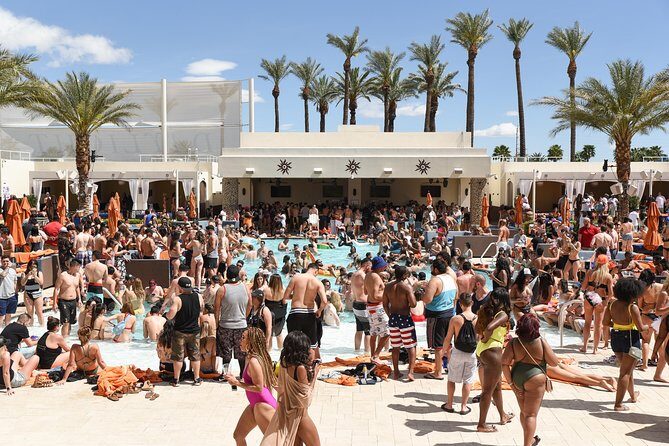 Private Party Bus Dayclub Crawl - Final thoughts: Is it worth it?