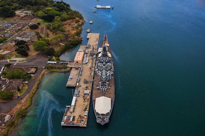 Private Pearl Harbor and Historic Honolulu Day Trip in Oahu - A detailed look at the tour