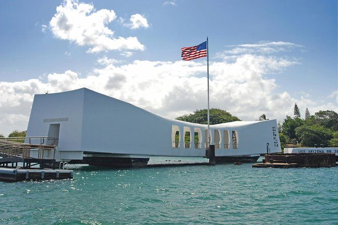 Private Pearl Harbor and Scenic Oahu Tour - A Detailed Dive into the Experience
