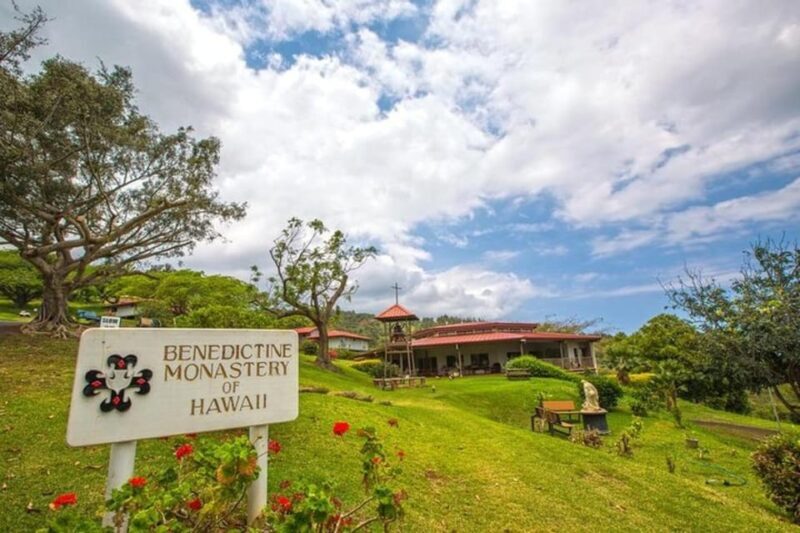 Private Pearl Harbor & Oahu Island Tour - Key Points