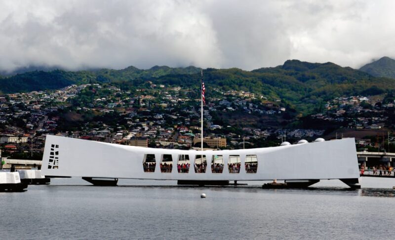 Private Pearl Harbor USS Arizona and USS Missouri - The Sum Up