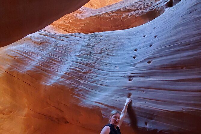 Private Peek-A-Boo slot canyon guided tours - Considerations and tips