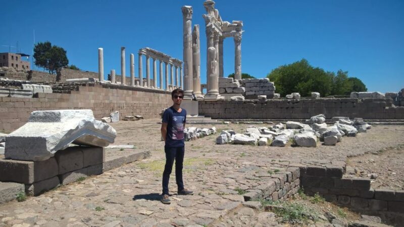 Private Pergamon Day Tour from Istanbul by Plane - Experience the Hidden Wonders of Pergamon in a Single Day