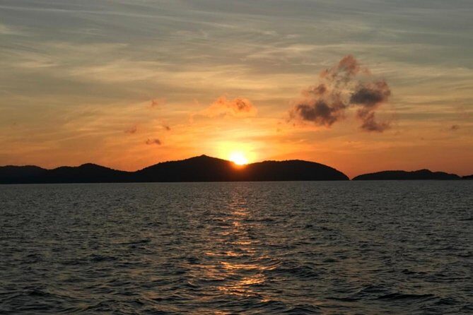 Private Phi Phi Early Bird Premium Tour - A Detailed Look at the Private Phi Phi Early Bird Premium Tour