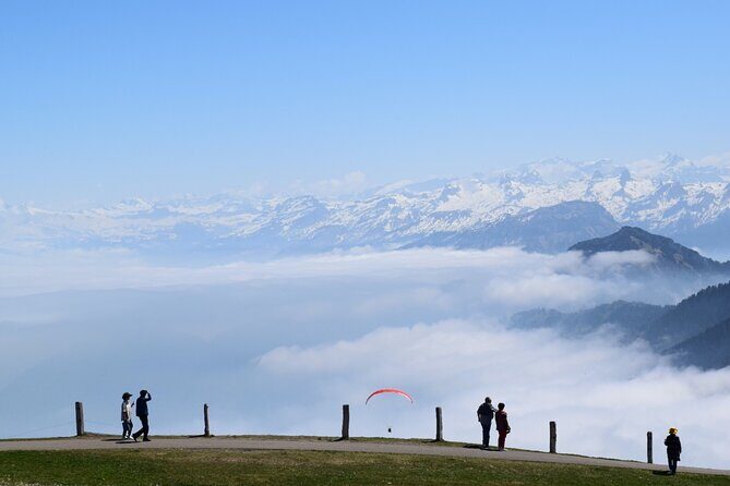 Private Photo Session in Lauterbrunnen - A Deep Dive into the Lauterbrunnen Photo Experience