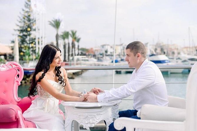 Private Photo Session with a Local Photographer in Albufeira - Discovering Albufeira Through the Lens: Private Photo Session with a Local Photographer