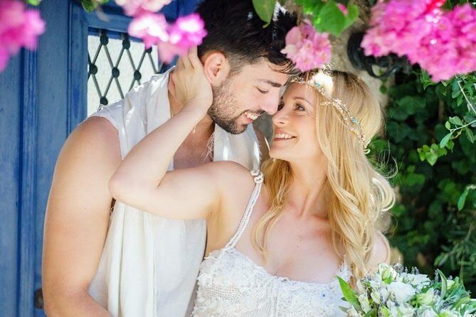 Private Photo Session with a Local Photographer in Athens - Key Points