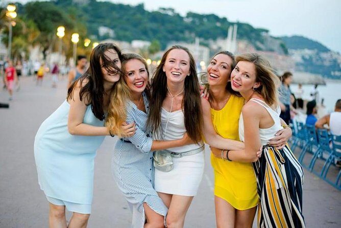 Private Photo Session with a Local Photographer in Monaco - Who Should Consider This Monaco Photo Experience?