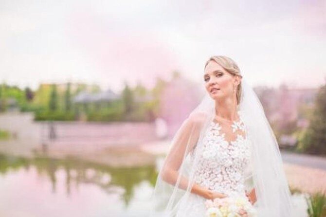 Private Photo Session with a Local Photographer in Prague - A Detailed Look at the Prague Photo Experience