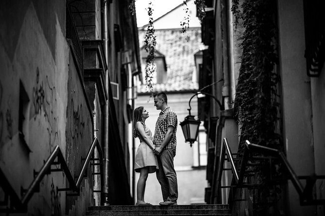 Private Photo Session with a Local Photographer in Warsaw - Frequently Asked Questions