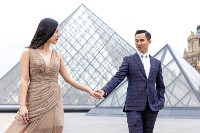 Private Photoshoot at the Louvre area in Paris - Who Should Consider This?