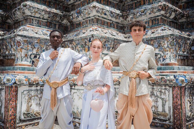 Private Photoshoot at Wat Arun with Professional Photographer - Comparing the Experience to Similar Tours