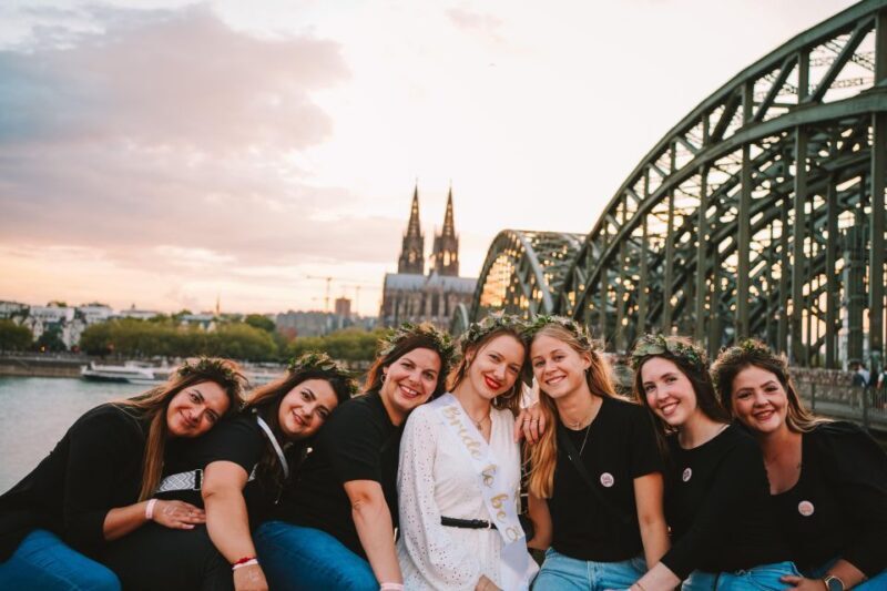 Private photoshoot in Cologne - Who Will Love This Experience?