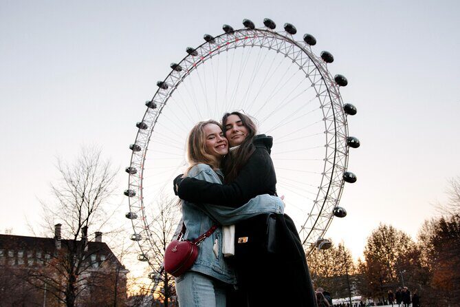 Private Photoshoot Outside The London Eye - Key Points: