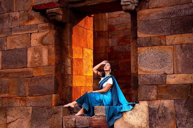 Private Photoshoot with a Local Photographer - Discover the Charm of Delhi with a Private Photoshoot