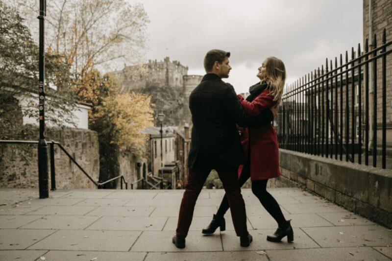 Private Photoshoot with Views of Famous Edinburgh Castle - FAQ