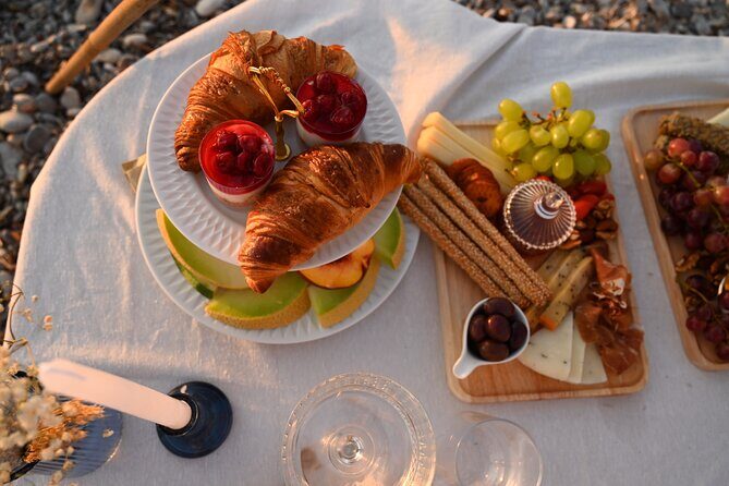 Private Picnic Rhodes Greece - Who Will Love This?
