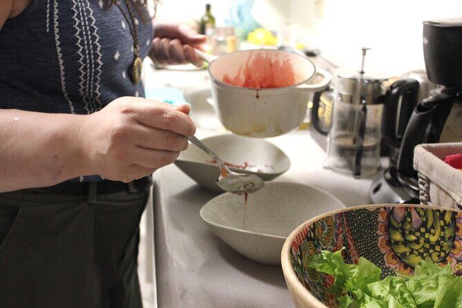 Private Pike Place Market Tour and Cooking Class with a Local - Who Will Love This?