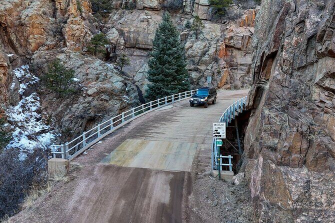 Private Pikes Peak Region Backcountry Full Day Adventure Tour - The Vehicle and Guide: Comfort and Personal Touch