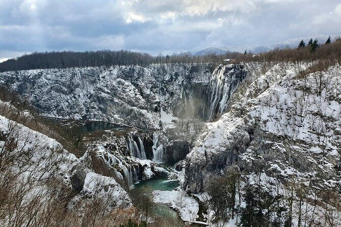 Private Plitvice lakes and Rastoke day tour from Zagreb - Key Points