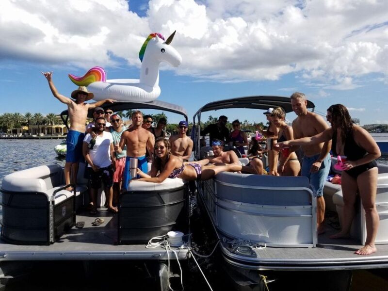 Private Pontoon Boat w/ Captain, Private up to 12ppl - In-Depth Review of the Private Pontoon Boat Experience