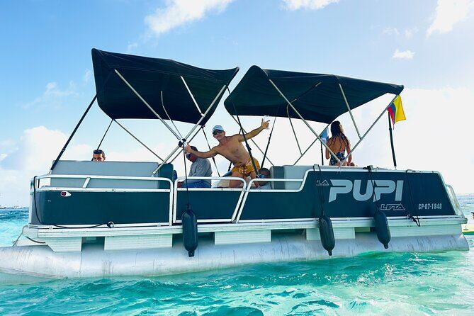 Private Pontoon Tour in San Andrés - A Deep Dive into the Experience