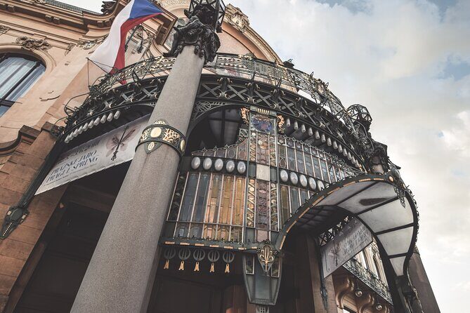 Private Prague Art Nouveau and Cubism Walking Tour - Discovering Prague’s Art Nouveau and Cubism: A Detailed Review