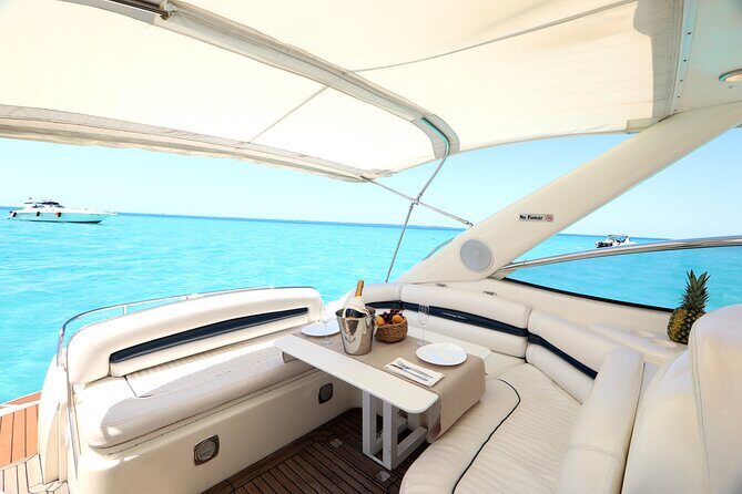 Private Premium Yacht 46FT Rental in Cancún - Frequently Asked Questions