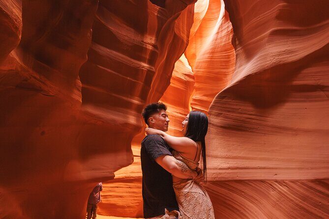 Private Professional Photo Shoot in Arizona's Reflection Canyon - What to Expect from the Reflection Canyon Photo Shoot