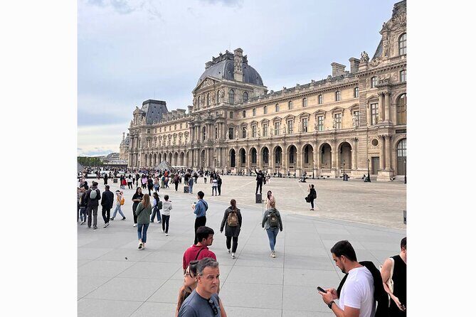 Private Professional PHOTOSHOOT in Paris - FAQs