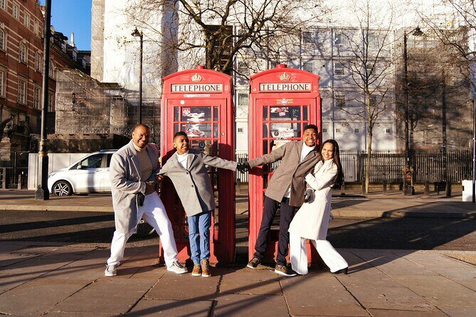 Private Professional Photoshoot Outside Tower Bridge in London - Who Should Consider This Photoshoot?