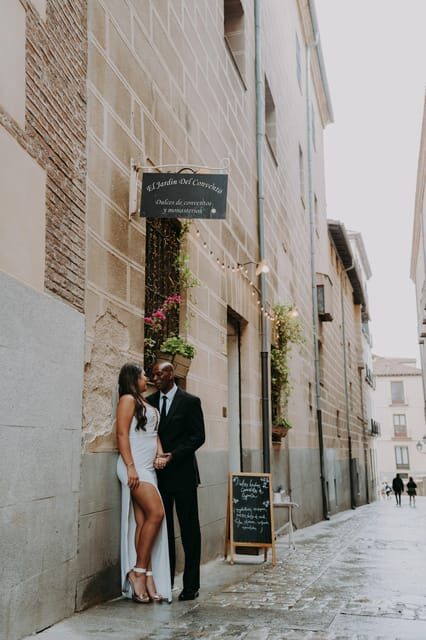 Private Professional Vacation Photoshoot in Madrid - The Experience and the Guides