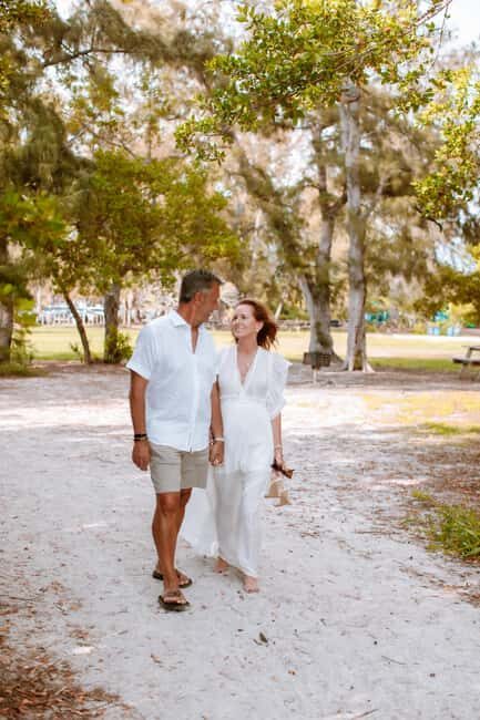 Private Professional Vacation Photoshoot in Sarasota - FAQs