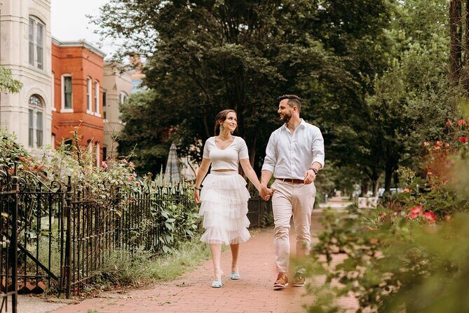 Private Professional Vacation Photoshoot in Toronto - A Personal Approach to Toronto’s Photogenic Charm