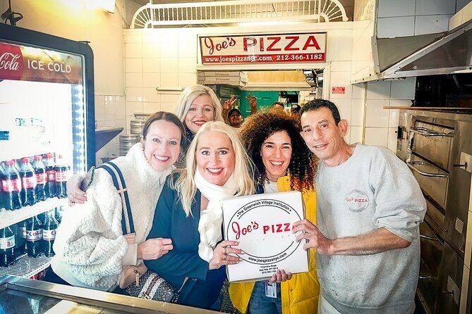 Private Pub Crawl with a Local - An Authentic Night Out in New York City: Private Pub Crawl with a Local