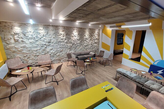 Private Quiz Room Game Session in Aix en Provence - Who Will Love This Experience?