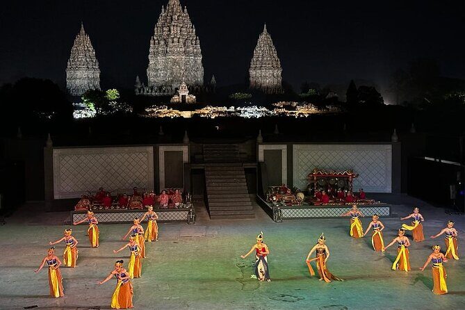 Private Ramayana Ballet Performance Tour at Prambanan with Dinner - Key Points