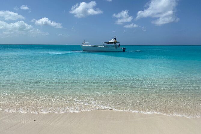 Private Reef, Beach and Sandbar Tour from Providenciales - In The Sum Up