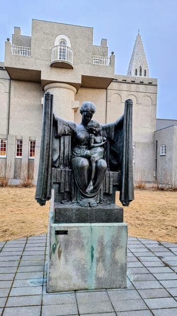 Private Reykjavik Art Walking Tour - Key Points