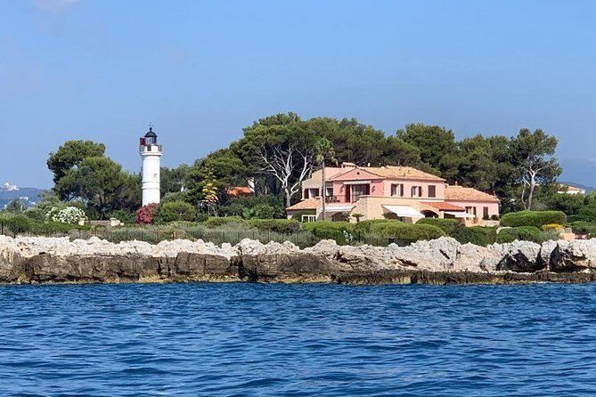 Private ride with sea bath in Solar Catamaran - An In-Depth Look at the Itinerary