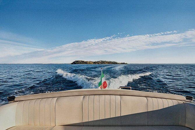 Private Romantic Motorboat Tour From Sirmione - The Experience: What You Can Expect