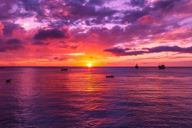 Private & Romantic Sunset Cruise Under Sails - An In-Depth Look at the Sunset Cruise Experience