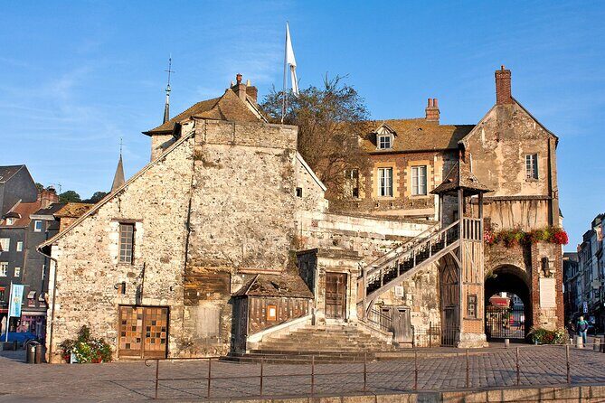 Private round transfer to Deauville Rouen Honfleur from Le Havre - Stop 2: Rouen – The Historic Heart of Normandy