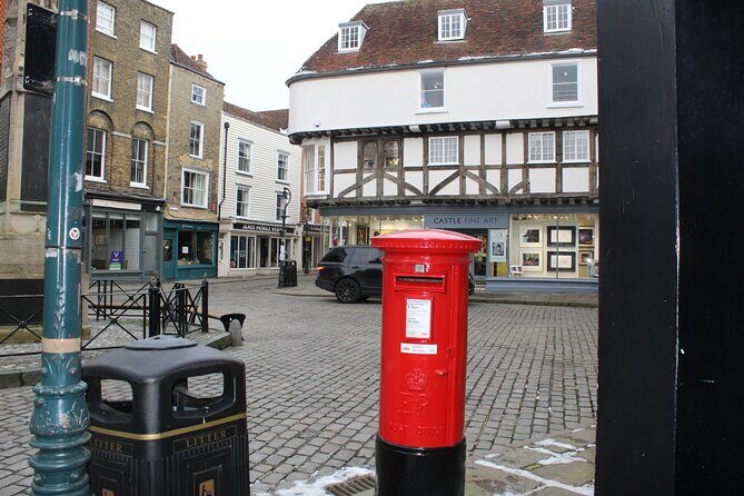Private Round Trip Transfer from London to Canterbury Cathedral and Leeds Castle - Frequently Asked Questions